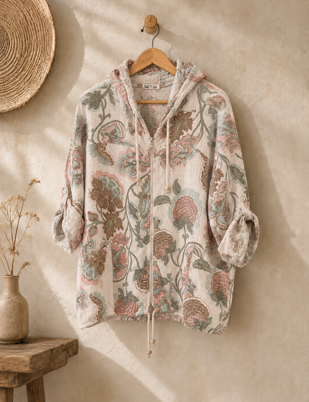 Chaqueta capucha estampada italiana