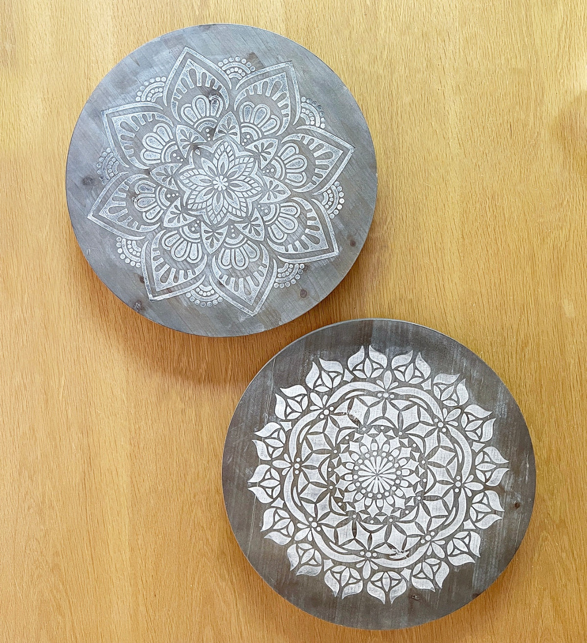 Tornamesas mandala grises XL